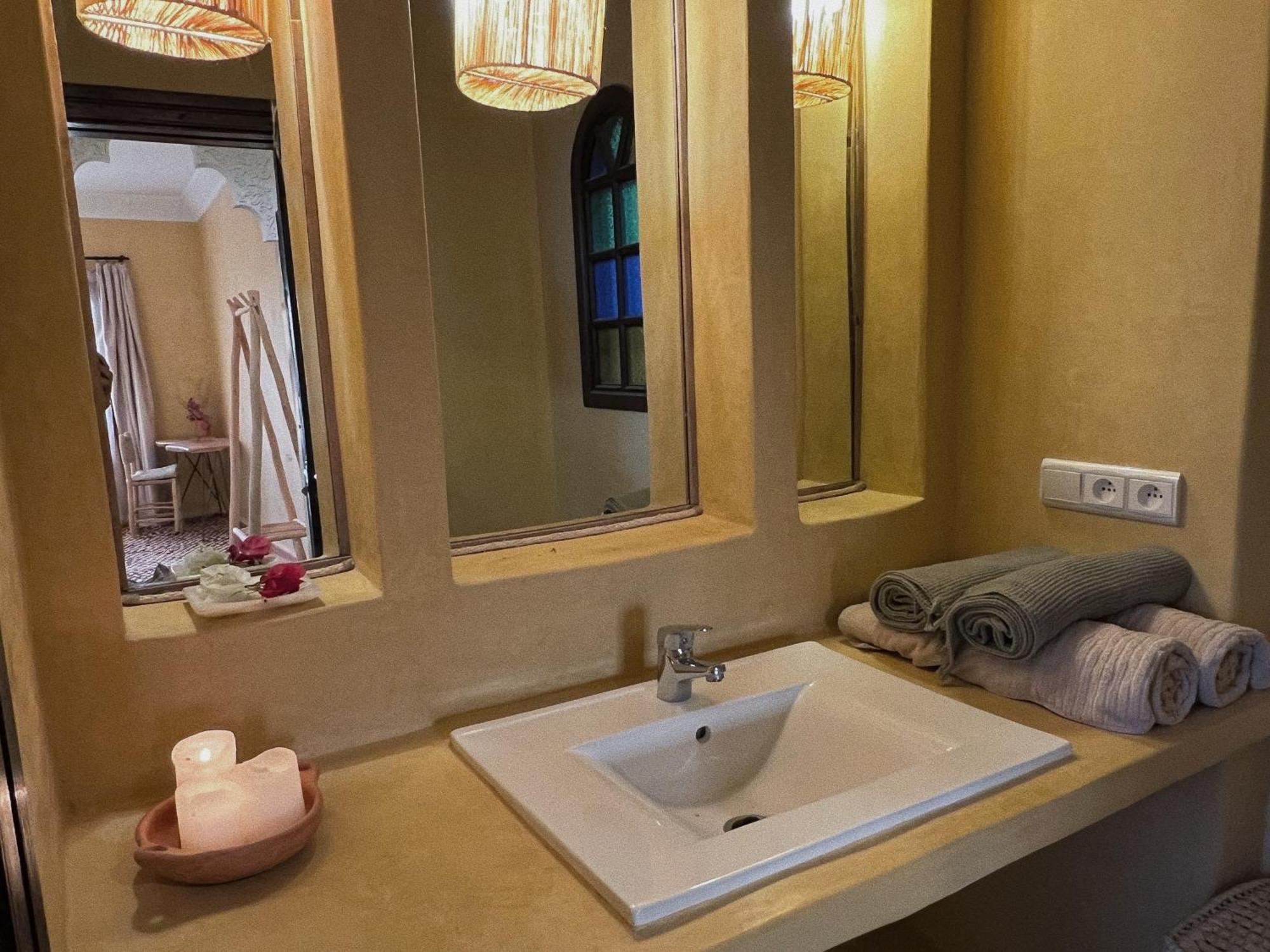 Dar Omnia Hotel Есувейра Екстериор снимка
