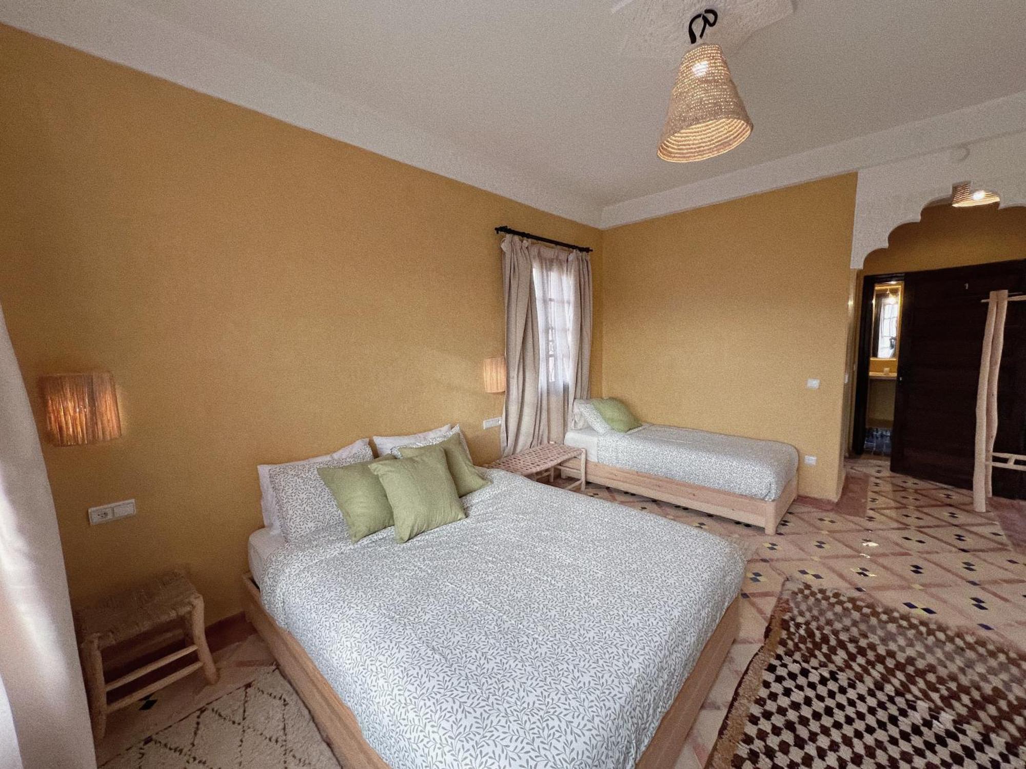 Dar Omnia Hotel Есувейра Екстериор снимка