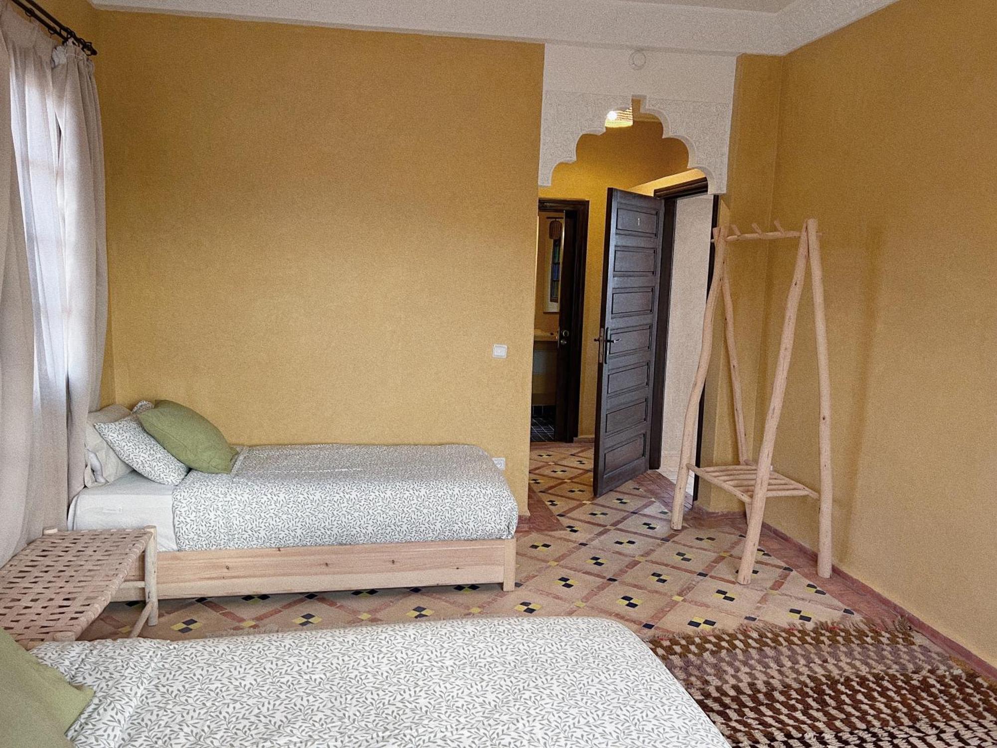 Dar Omnia Hotel Есувейра Екстериор снимка