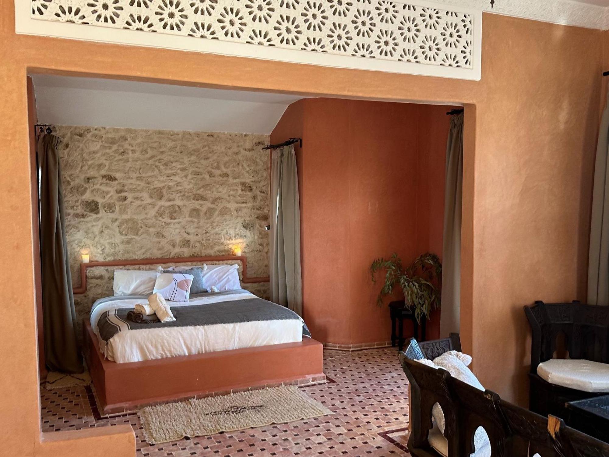 Dar Omnia Hotel Есувейра Екстериор снимка